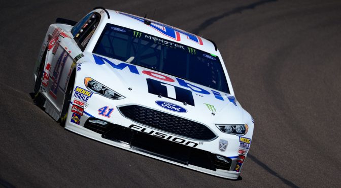 Kyle Busch, Kurt Busch grab stage wins at Phoenix