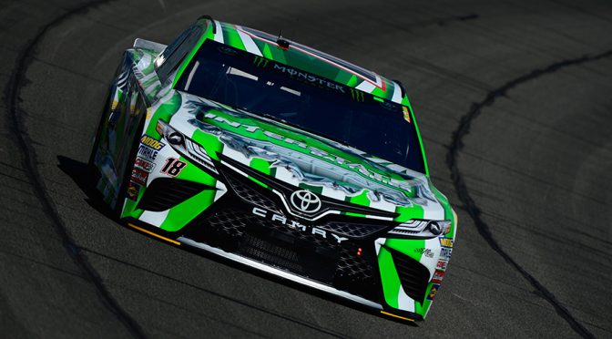 Kyle Busch, Kevin Harvick top practices at Auto Club Speedway