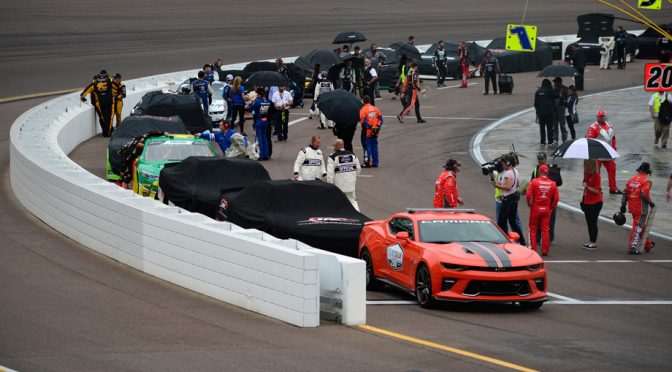 Rain interrupts Xfinity Series race at ISM Raceway