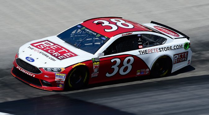 Featured image for Kyle Larson, David Ragan lead Bristol’s Saturday practices