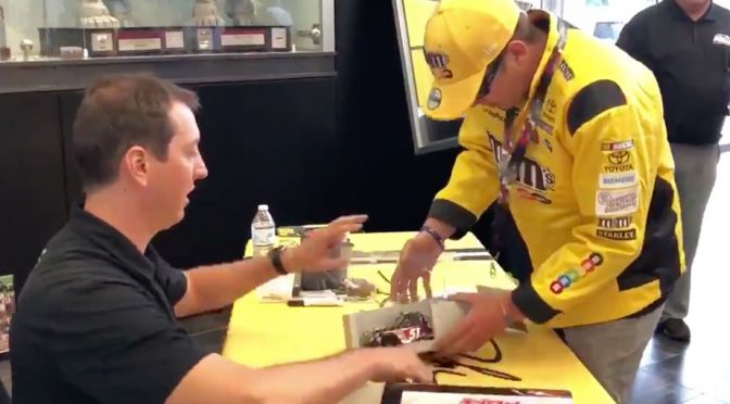 Noah Gragson fools Kyle Busch at his Fan Day