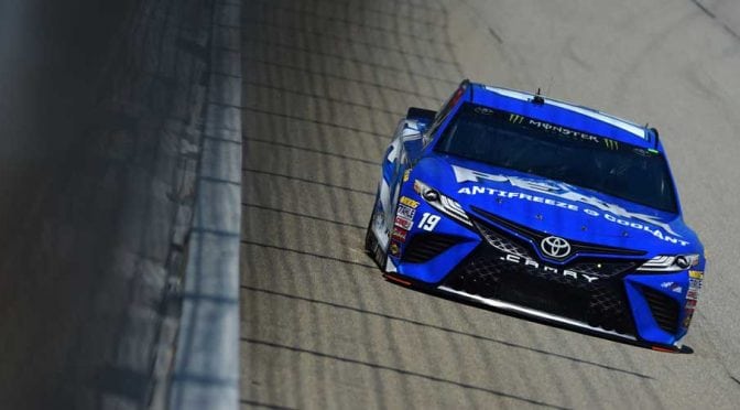 Suarez, Stenhouse, Sorenson sent to the rear at Chicagoland