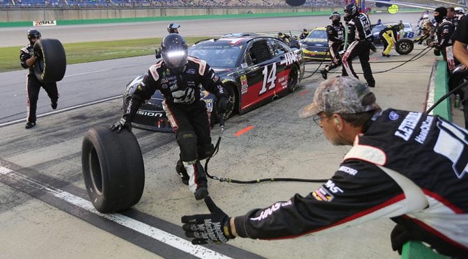 Four Stewart-Haas Racing pit crew lineups change for New Hampshire