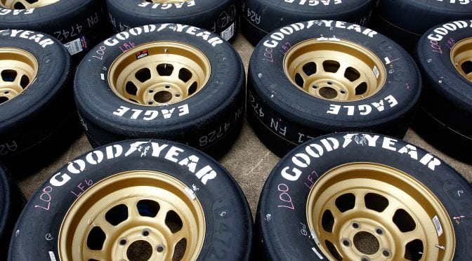 Featured image for Tire management a weighty factor for drivers, teams at Darlington