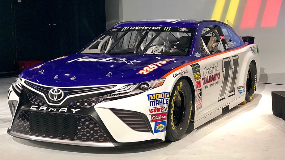 Denny Hamlin Darlington paint scheme