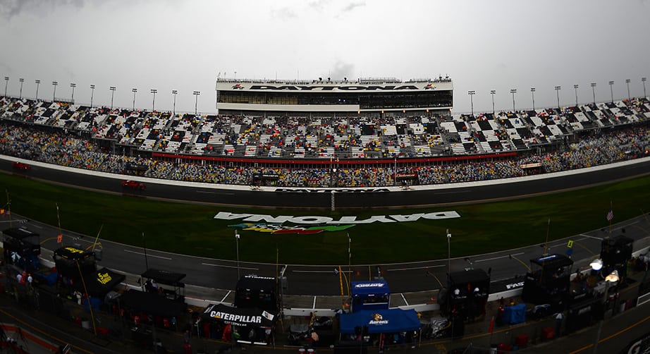 2018 Sep 19 Daytona Rain1