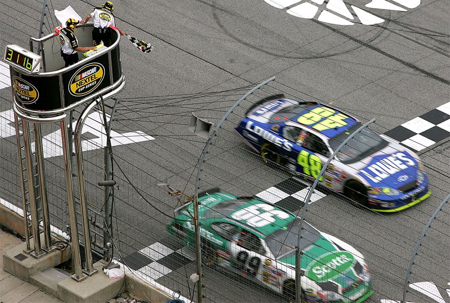 Carl Edwards beats Jimmie Johnson