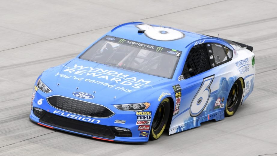 #6: Matt Kenseth, Roush Fenway Racing, Ford Fusion Wyndham Rewards