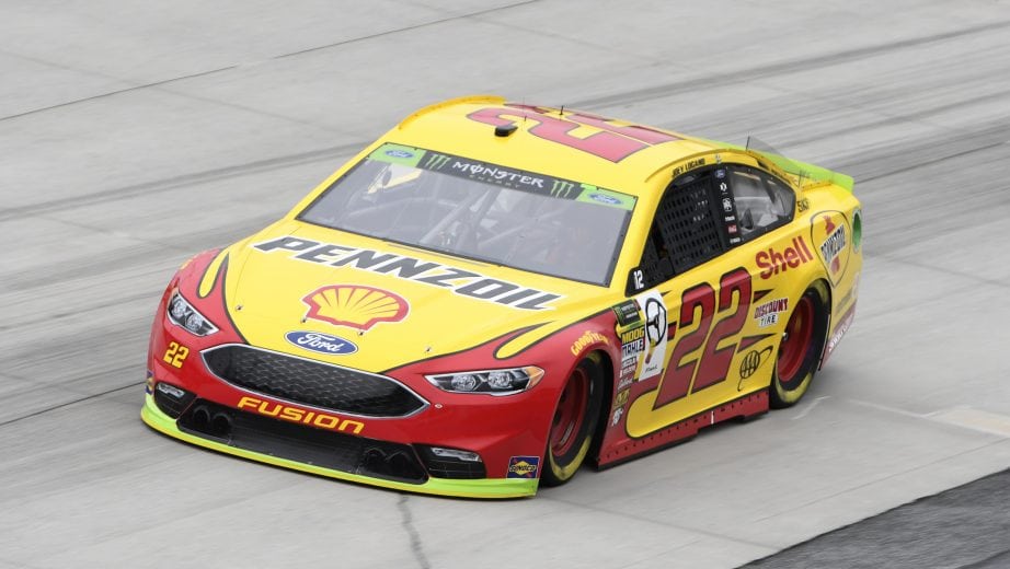 #22: Joey Logano, Team Penske, Ford Fusion Shell Pennzoil