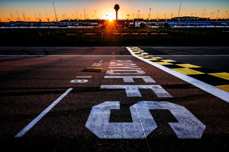 KANSAS CITY, MO - OCTOBER 21: The first glimpses of sunrise reflect off of the track at the Hollywood Casino 400 at Kansas Motor Speedway on October 21, 2018 in Kansas City, Kansas. (Photo by Jason Hanna/NASCAR Digital Media 2018)