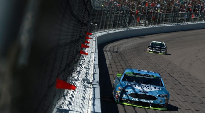 Logano, Harvick win stages at Kansas; Harvick, Logano, Kyle Busch advance