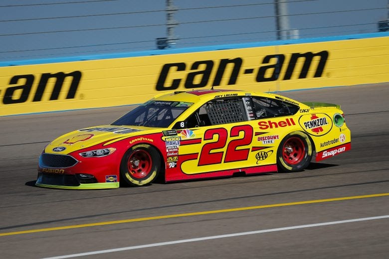 #22: Joey Logano, Team Penske, Ford Fusion Shell Pennzoil