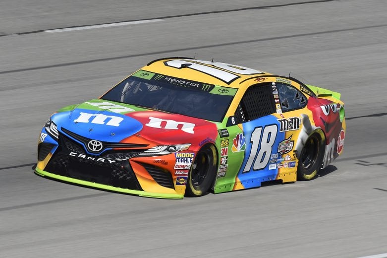 #18: Kyle Busch, Joe Gibbs Racing, Toyota Camry M&M's