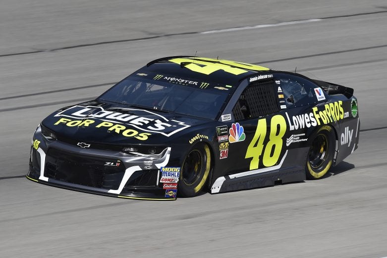 #48: Jimmie Johnson, Hendrick Motorsports, Chevrolet Camaro Lowe's