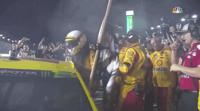2018 Nov19 Steveluvender Miami Gifs 16