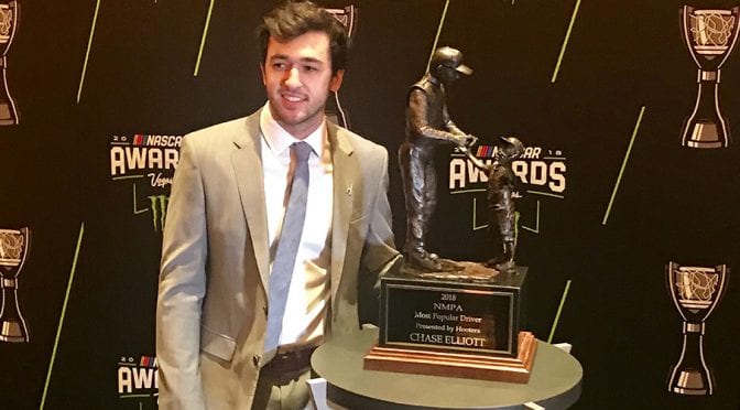Featured image for Chase Elliott wins 2018 NMPA Most Popular Driver Award