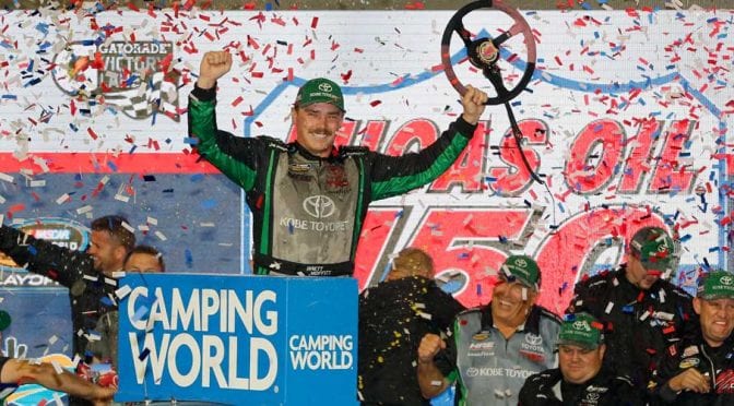 Featured Image for Moffitt captures ISM Raceway win, spot in Championship 4