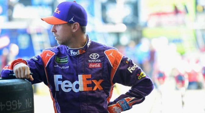 Denny Hamlin, Kurt Busch speak, share a beer after Phoenix run-in