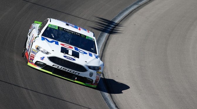 Kevin Harvick sweeps Stages 1 and 2 in Texas playoff race