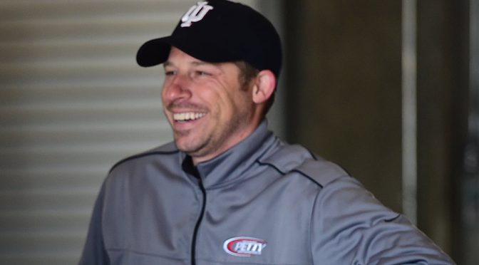 Featured image for Front Row Motorsports sets crew chief lineup, adds Blickensderfer, Kelley