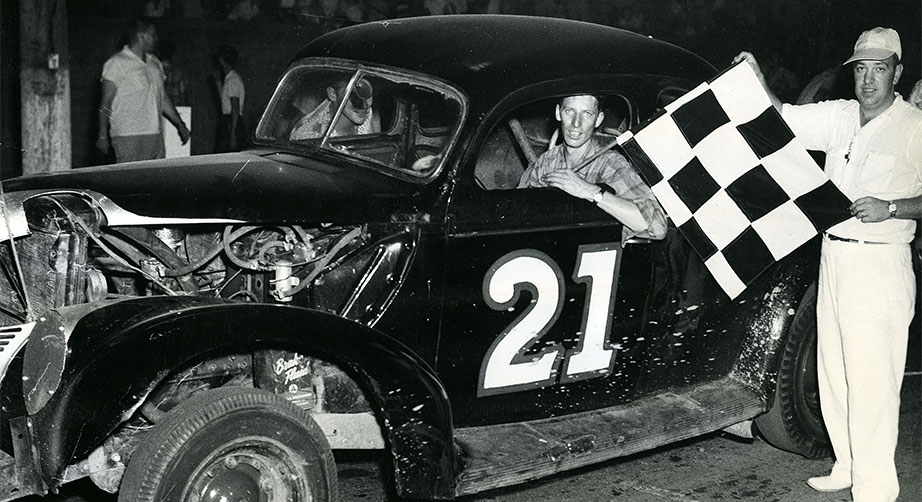 NASCAR Hall of Famer Glen Wood dies at 93