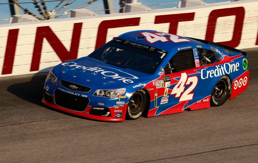 DARLINGTON, SC - SEPTEMBER 03: Kyle Larson drives the #42 Credit One Bank Chevrolet during the Monster Energy NASCAR Cup Series Bojangles' Southern 500 at Darlington Raceway on September 3, 2017 in Darlington, South Carolina. (Photo by Matt Sullivan/Getty Images) | Getty Images
