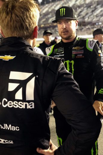 Kurt Busch and Jamie McMurray chat after the Gander RV Duel at Daytona.