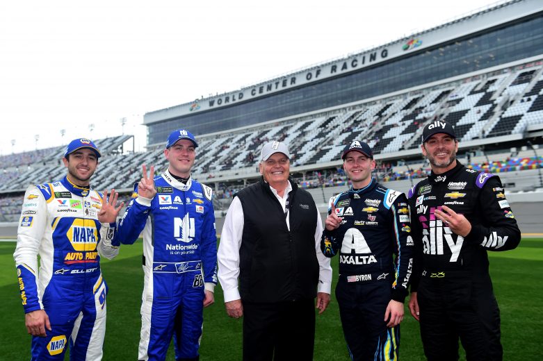 Chase Elliott, Alex Bowman, Rick Hendrick, William Byron and Jimmie Johnson pose for a photo at Daytona.