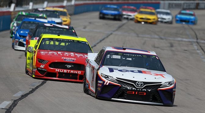 Featured Image for Hamlin, Logano divide stage wins at Texas Motor Speedway