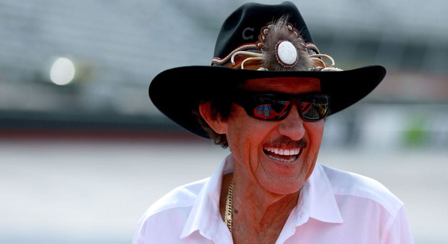 Comparing Kyle Busch's 200 wins to Richard Petty's