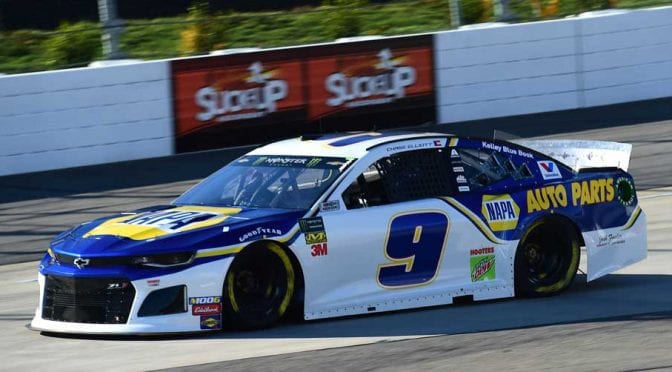 Chase Elliott, Clint Bowyer lead Martinsville practices