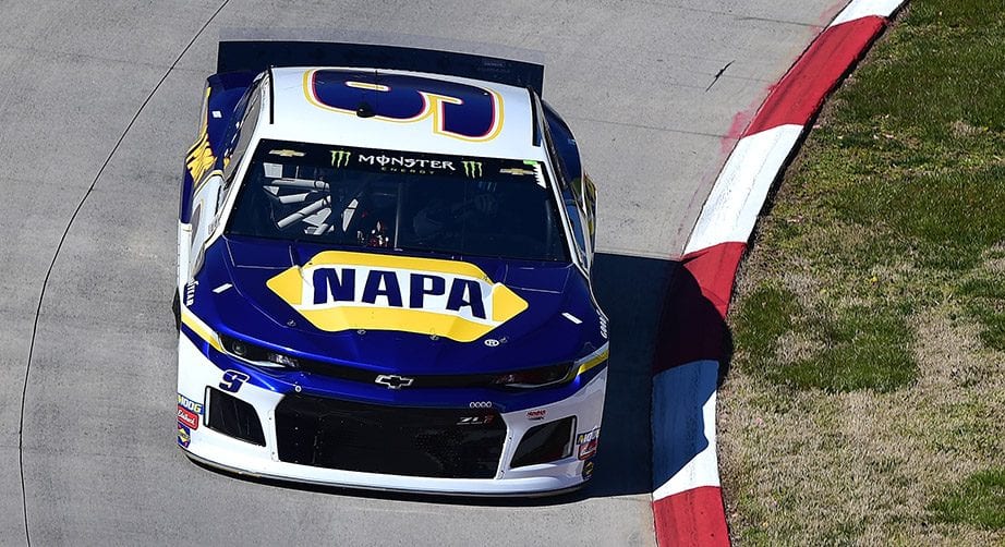 Chase Elliott takes a lap at Martinsville.