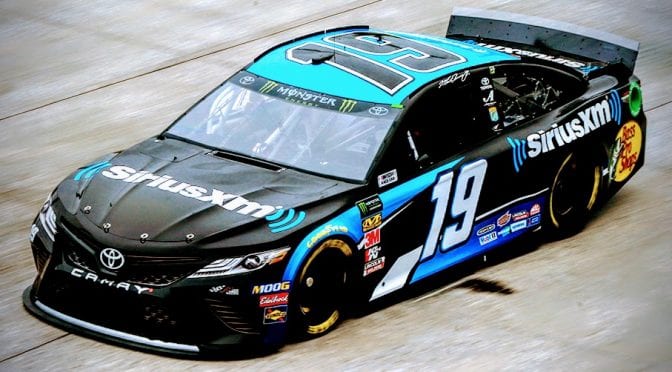 Martin Truex Jr. rebounds from pre-race penalty to dominate at Dover