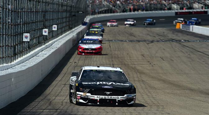 Aric Almirola, Kyle Busch split stage wins at New Hampshire