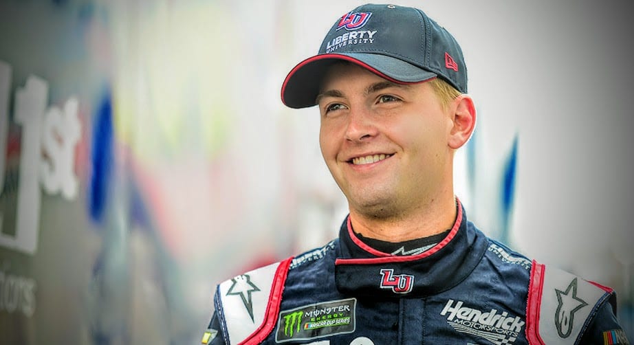 William Byron giving back to iRacing community | NASCAR.com
