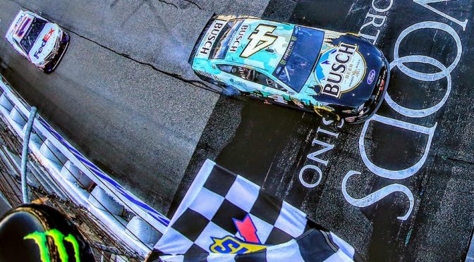 Hamlin laments final lap, ‘for sure’ could have raced Harvick dirtier
