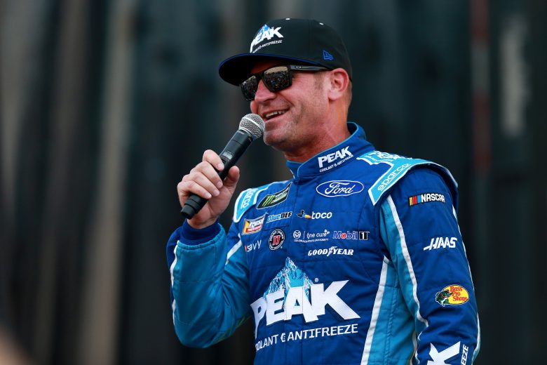 BRISTOL, TENNESSEE - AUGUST 17: Clint Bowyer, driver of the #14 Peak Lighting Ford, is introduced prior to the Monster Energy NASCAR Cup Series Bass Pro Shops NRA Night Race at Bristol Motor Speedway on August 17, 2019 in Bristol, Tennessee. (Photo by Sean Gardner/Getty Images) | Getty Images