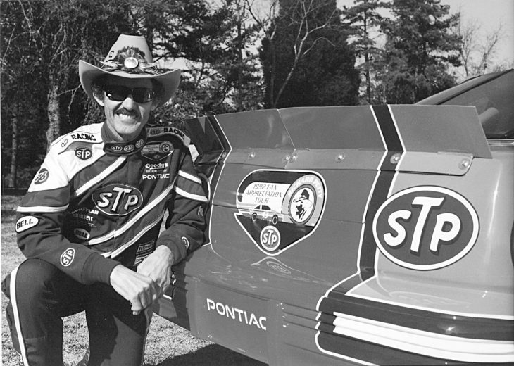 PHOENIX, AZ - 1992:  The 1992 season was Richard Petty's final in NASCAR Cup Series racing. His campaign that year was dedicated to his loyal followers with a farewell tour.  (Photo by ISC Archives via Getty Images)