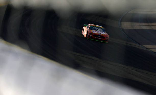 Featured Image for Ryan Newman drives No. 6 Ford Mustang to 10th-place finish at Las Vegas Motor Speedway