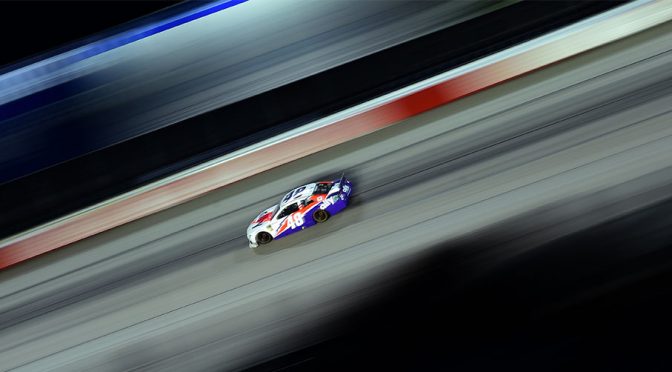 Featured Image for Darlington, ‘bad luck’ don’t help Jimmie Johnson’s playoff hopes