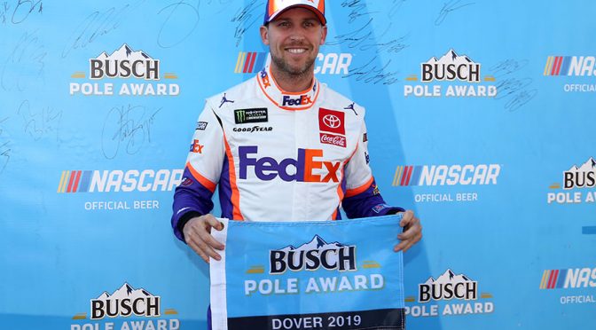 Featured Image for Hamlin scores Busch Pole Award at Dover for 500th Cup start