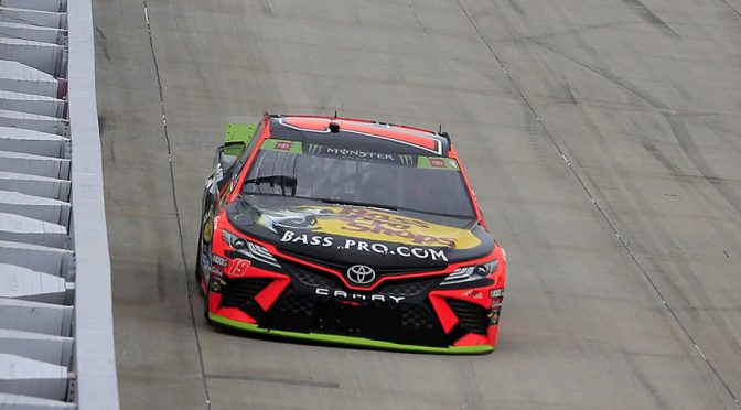 Hamlin, Truex Jr. split stage wins at Dover