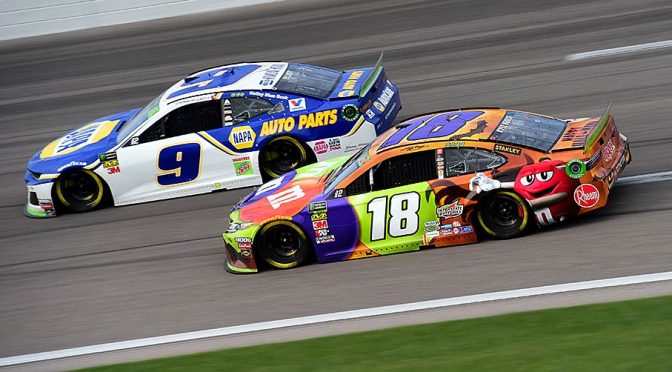 Gutsy runner-up finish pushes Chase Elliott into Round of 8 at Kansas