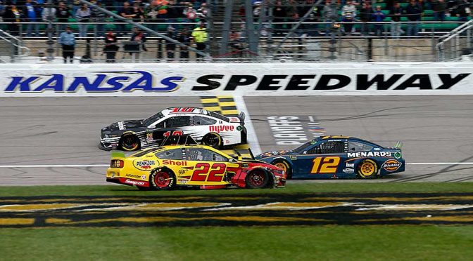 Joey Logano keeps title defense intact despite late-race spin at Kansas