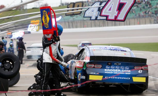 Featured Image for Ryan Preece finishes 12th at Kansas Speedway