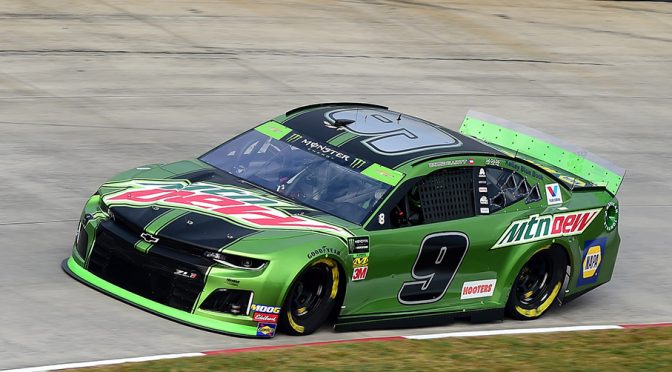Chase Elliott hampered by car trouble in Round of 8 opener
