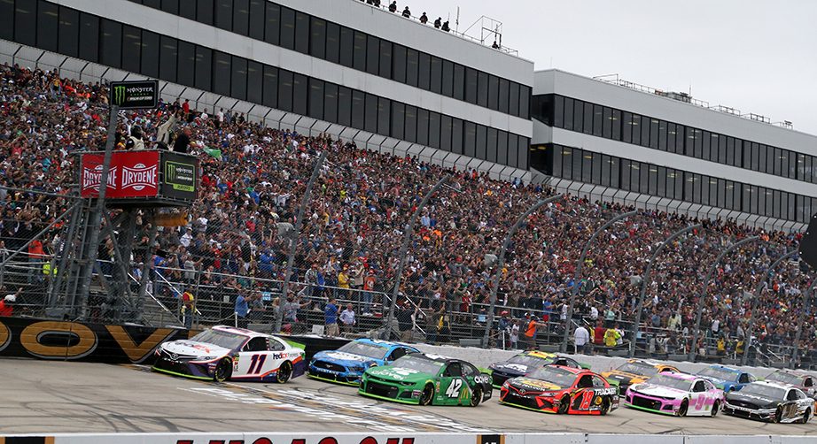 DOVER, DELAWARE - OCTOBER 06: Denny Hamlin, driver of the #11 FedEx Express Toyota, takes the green flag to start the Monster Energy NASCAR Cup Series Drydene 400 at Dover International Speedway on October 06, 2019 in Dover, Delaware. (Photo by Matt Sullivan/Getty Images) | Getty Images
