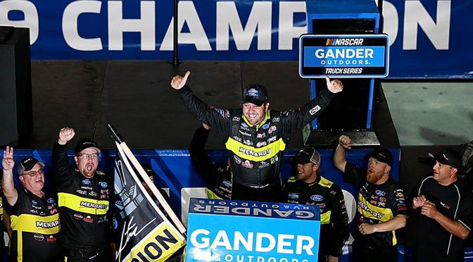 Featured image for Matt Crafton strikes a blow for veteran drivers with Gander Trucks title