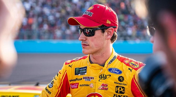 Featured Image for Joey Logano’s title defense ends with Phoenix fade