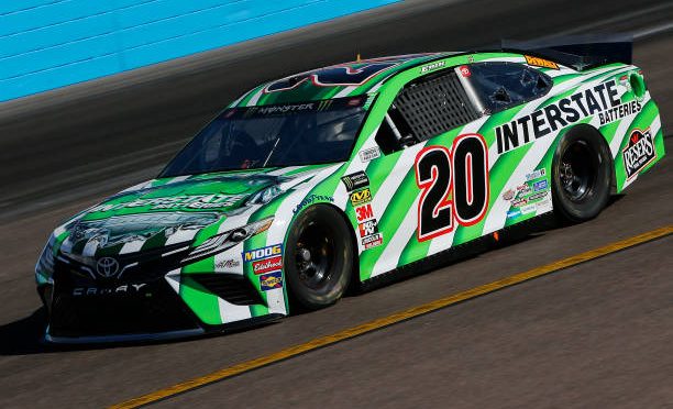 Featured image for Erik Jones places seventh at ISM Raceway